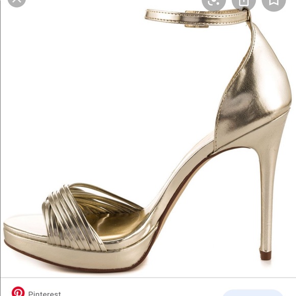 EUC CHINESE LAUNDRY LIGHT GOLD ISABEL HEELS